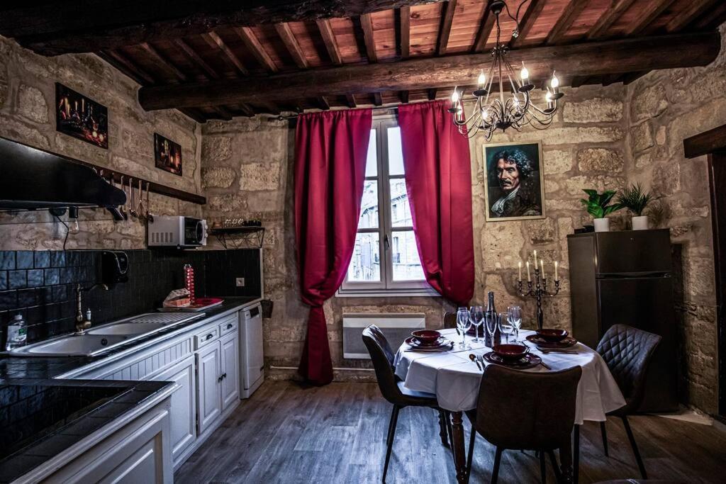 Apartament Le Moliere - Enigme Et Sauna Pézenas Zewnętrze zdjęcie